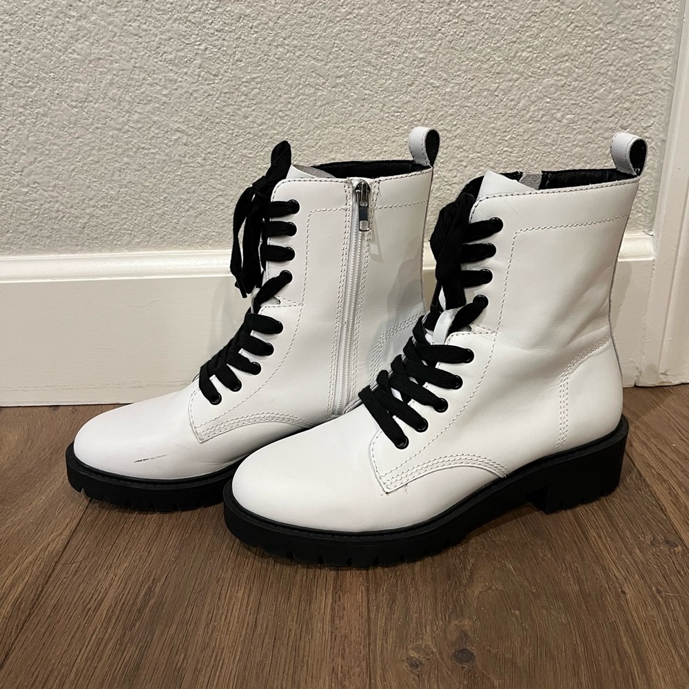 Steve Madden boots - Picture 1 of 3